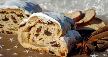 Kerststol aangesneden? Zo lang kun je 'm bewaren