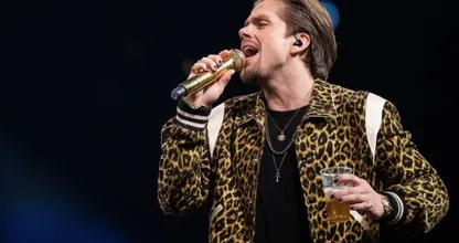 Eindelijk: André Hazes laat weten wat er in wc-hokje op Curaçao gebeurde