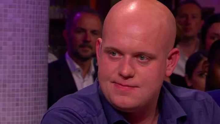 Zo ziet de vrouw van Michael van Gerwen eruit