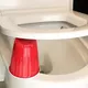 Por qué la gente coloca un vaso rojo debajo del asiento del inodoro por la noche (y por qué tú también deberías hacerlo)