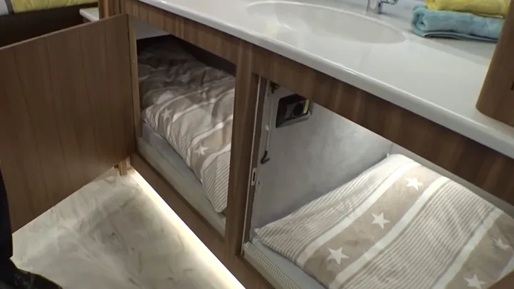 Luxury mobile home worth 1.42 million has built-in garage – The interior is even better!