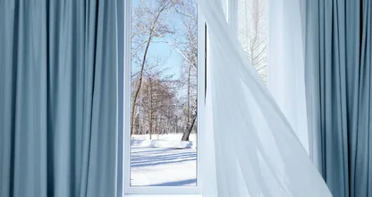 Opening windows wide or leaving them tilted for winter ventilation? — Experts suggest this