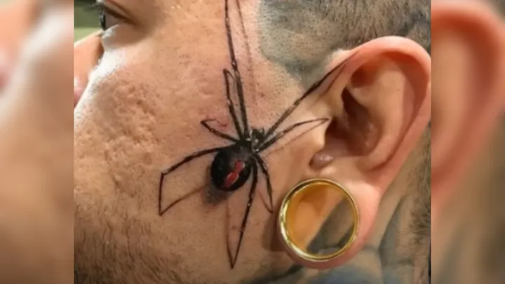 Estos son los 33 tatuajes más absurdos de todos los tiempos