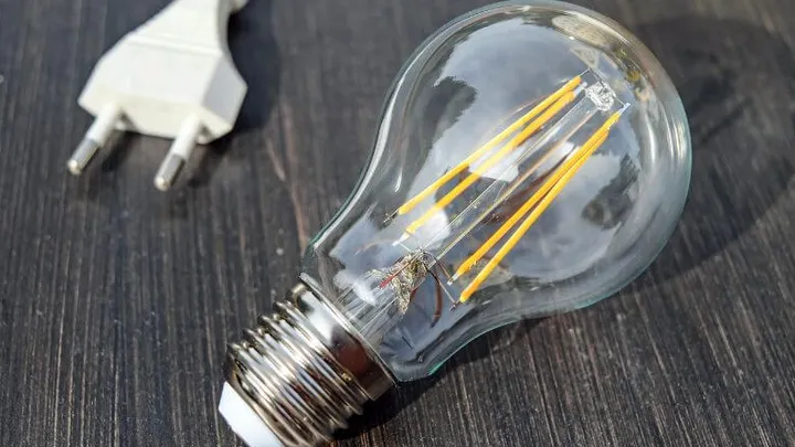Bizar: Je gelooft nooit hoeveel belasting je betaalt voor je energie!