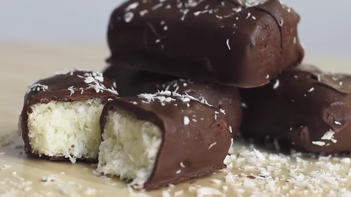 Unglaublich lecker: selbstgemachte und gesunde Bountys!