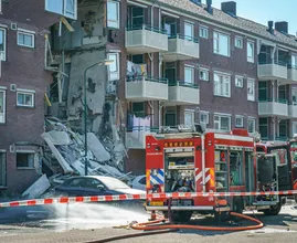Schokkende beelden: enorme explosie in flat in Bilthoven