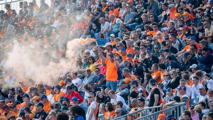 Lowlands-baas verbijsterd door Grand Prix-beelden: 'Kabinet meet met twee maten'