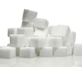 This is the brilliant reason why everyone's adding sugar to their shampoo