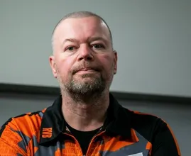 Silvia over affaire Raymond van Barneveld: 'Na de haat heb ik hem en Julia vergeven'