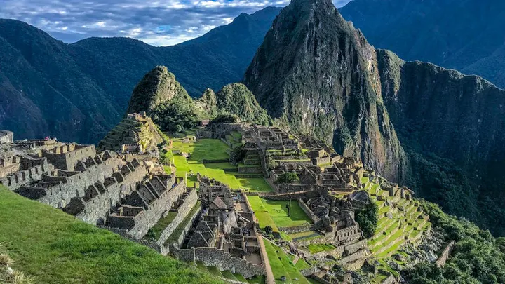 20 Unglaubliche Reiseziele rund um die Welt