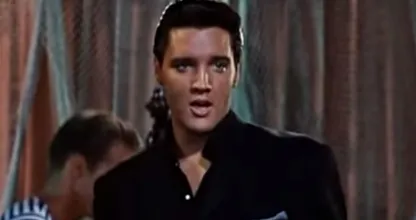 De fans van Elvis waren helemaal enthousiast over dit duet. Prachtig om weer eens te zien!