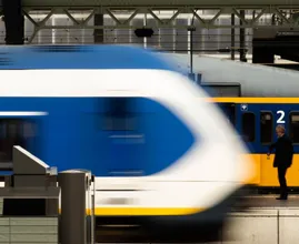 Meldnummer NS een succes: bijna 2.500 meldingen binnen een jaar