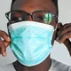 5 consejos para evitar que sus gafas se empañen mientras usa una mascarilla