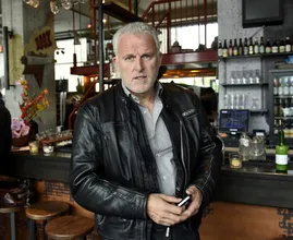 Kelly de Vries vertelt over verlies vader Peter R. de Vries