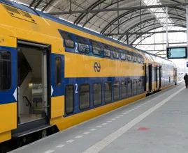 Opgelet: minder treinen in Amsterdam, Utrecht en Eindhoven door koperdiefstal