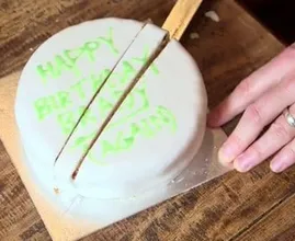 Wissenschaftlich korrektes Kuchen schneiden - du dachtest du machst es richtig?
