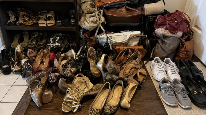 11 Things Japanese Women Get Rid Off After 50 — That Americans Never Throw Away