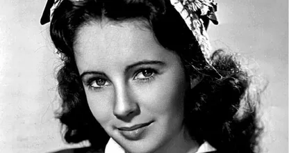 Wat een spetter! Zo ziet de kleinzoon van Elizabeth Taylor eruit