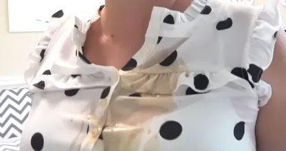 This is how you can remove stubborn coffee stains from your clothes