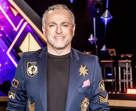Gordon showt vol trots zijn summer body op Instagram