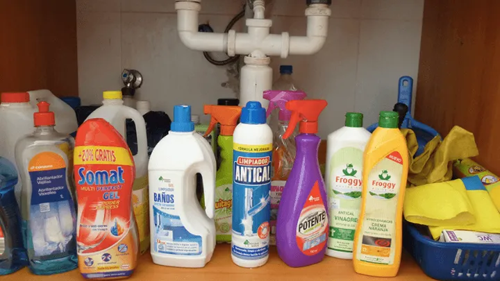 DEZE huishoudelijke artikelen hebben een houdbaarheidsdatum! Bijna niemand weet dit, belangrijk!