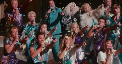Mamma Mia!-acteur Stellan Skarsgård hint op een derde musicalfilm