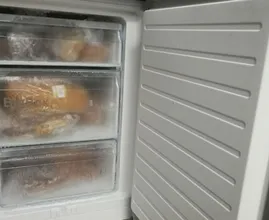 Dit is waarom je vandaag je vriezer moet ontdooien