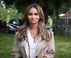 Sarah van Soelen eerlijk over relatiepauze met André: 'Er is geen ander'