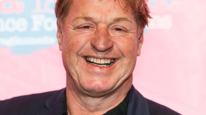 Musicalster Tony Neef getroffen door blaaskanker