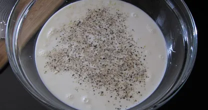 Bah, overal fruitvliegjes... Geen paniek, met DEZE truc ben je er zo vanaf!