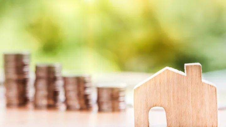 Kabinet pleit voor eerlijke woningmarkt: biedingen moeten openbaar