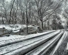 Glad op de weg: morgen valt tot wel 5 centimeter sneeuw