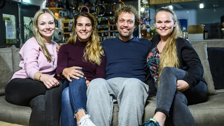 Haakt logee Milou na eerste nacht op Bastiaans boerderij al af?