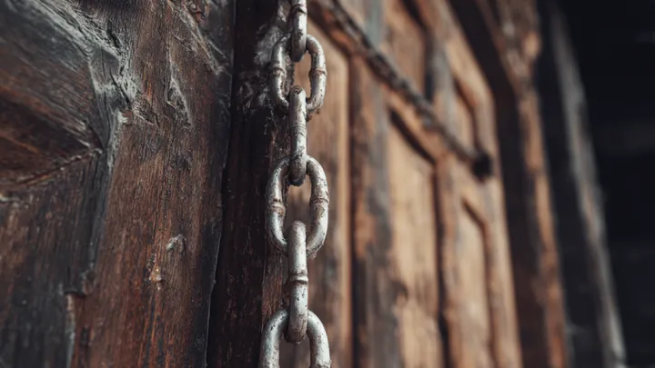 Una madre scopre un segreto in casa sua che porta ad una sorpresa ancora più assurda