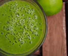 Dit zijn 7 redenen om iedere dag een glas komkommersap te drinken