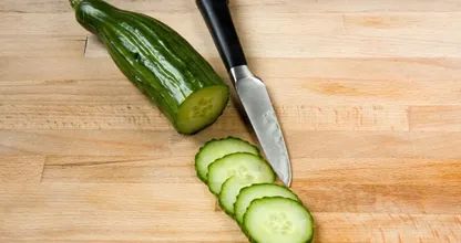 Du kennst diesen 'Obst & Gemüse-Enden Frischhaltetrick' noch nicht? Blöd.
