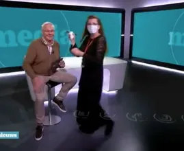 Oeps! Visagiste maakt blunder tijdens live-uitzending RTL Ontbijtnieuws