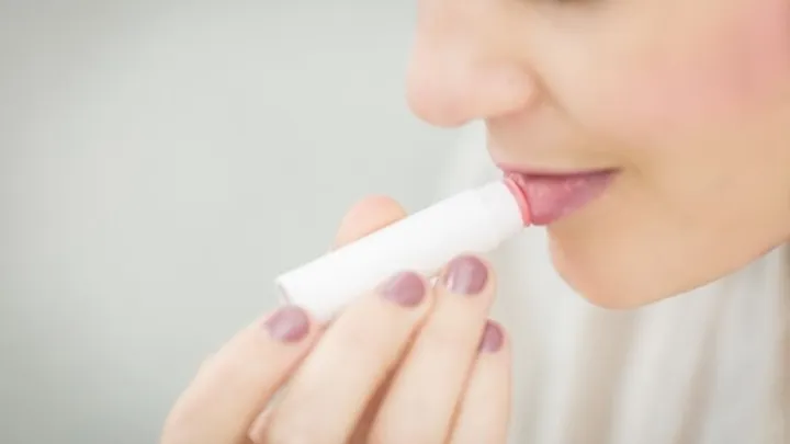 Feit of fabel: is lippenbalsem echt verslavend?