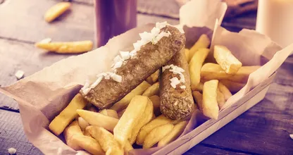 Hilarisch: met deze kaart kun je zien waar in het buitenland je een frikandel kunt scoren