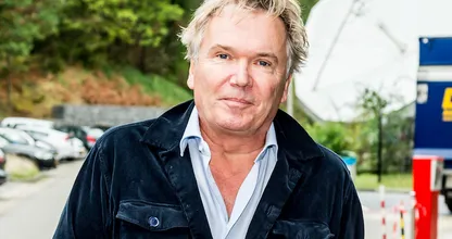 NOS-presentator Tom Egbers getroffen door een hartinfarct