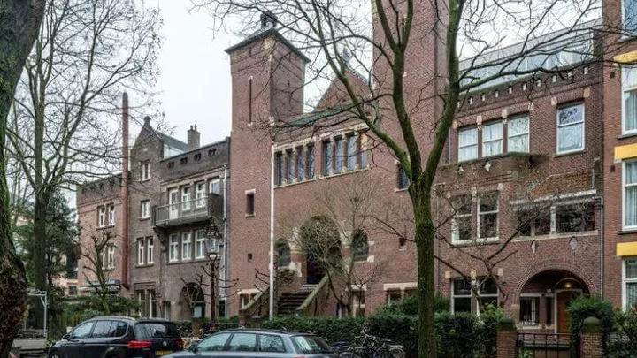 Dit Amsterdamse droomappartement is een ware hit op Funda en wij snappen wel waarom!