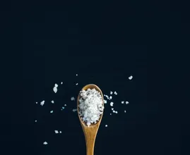 These 7 symptoms might be telling you you're eating too much salt