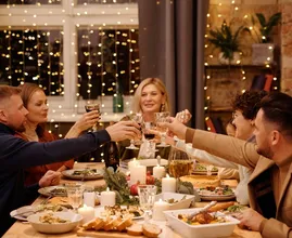 Buikpijn rond de feestdagen? Dit is hoe je dat voorkomt