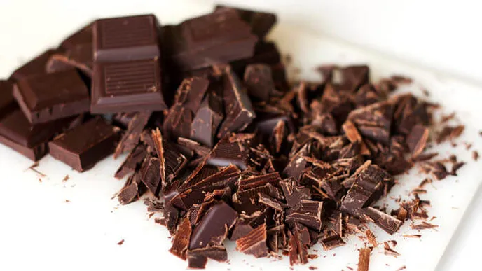 Heb je moeite met slapen? Ontdek waarom pure chocola je dan kan helpen!