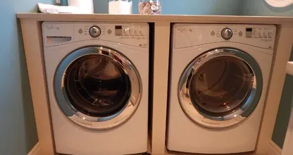 Clothes stinky after washing? This is what's causing it (and how to solve it)
