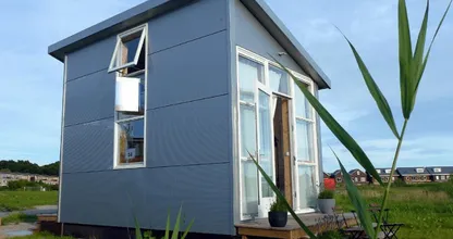 Dit schattige 'tiny house' kost maar 44.000 euro en de binnenkant is echt geweldig!