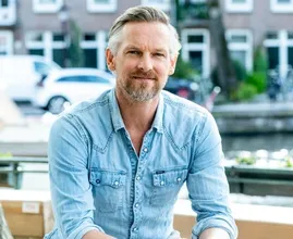 Barry Atsma over ouderschap: 'Ik zou ver gaan voor mijn kinderen'