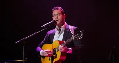 Douwe Bob treedt volgend jaar op bij Holland Zingt Hazes
