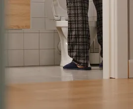 Constantly needing the toilet but no burning? What it can mean and when to see a doctor