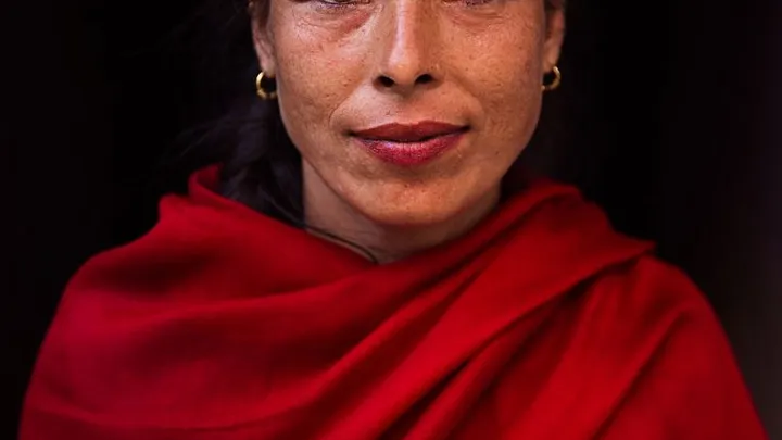 30 beautiful women from around the world
